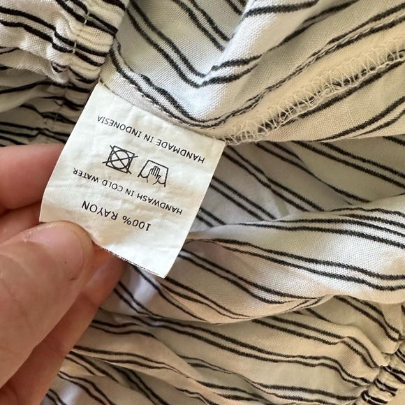 Women’s REVOLVE Faithful The Brand Summer Blouse Top Sz M WORN ONCE - Picture 10 of 11